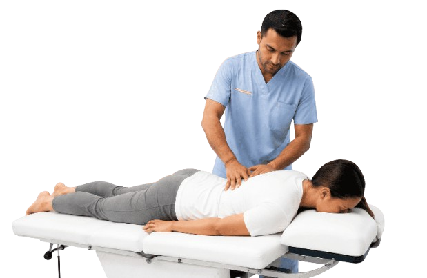 Chiropractor treating patient at Chiropractor 360°